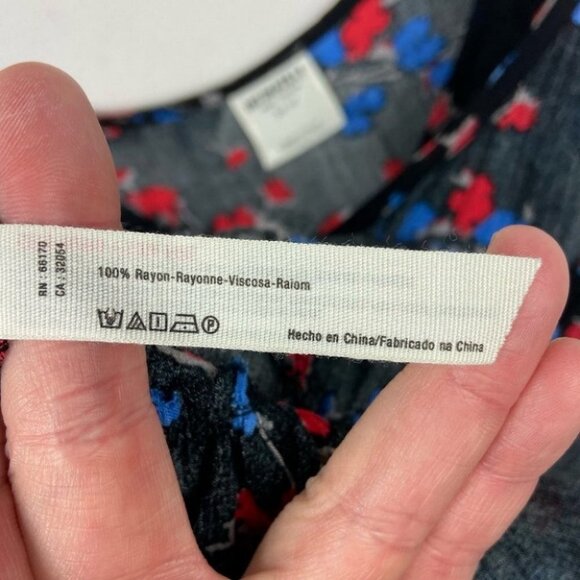 Free People Tiered Floral Crop Top Crinkle Flowy Size XS Tank Boho Y2K Retro 90s - Picture 6 of 7